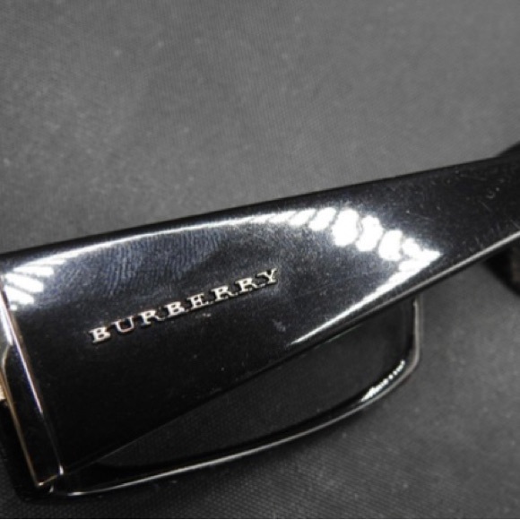Burberry Glasses Authenticated with case - Picture 4 of 5